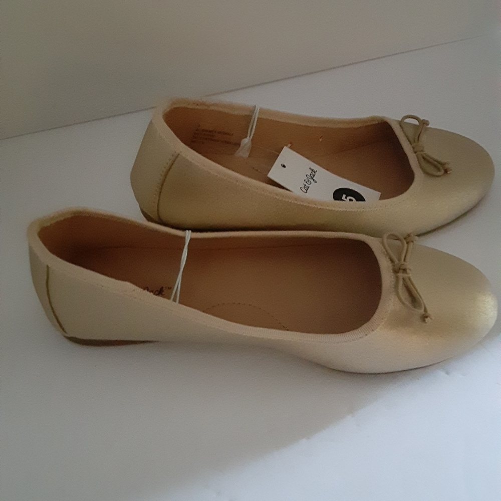 GIRLS GOLDEN FLATS